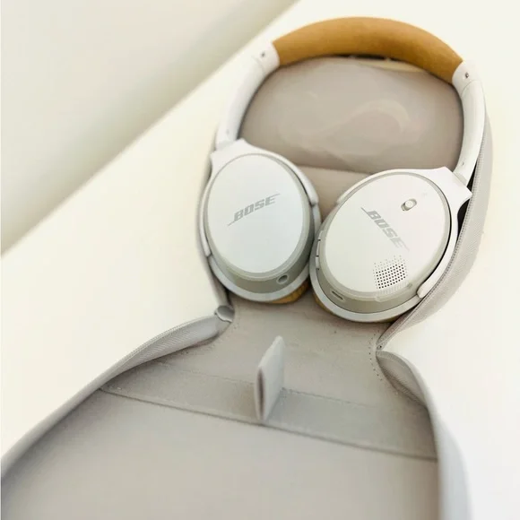 Bose Wireless Sound Link Headphones II - Picture 4 of 10